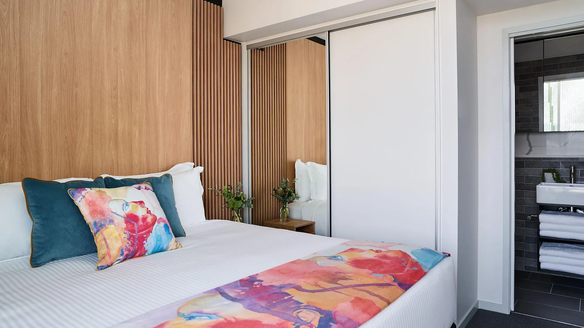 Crystalbrook Bailey Hotel Cairns
