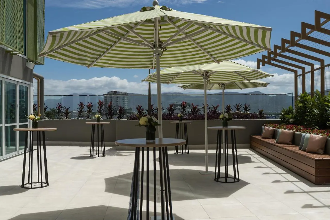 Hotel Crystalbrook Bailey Cairns