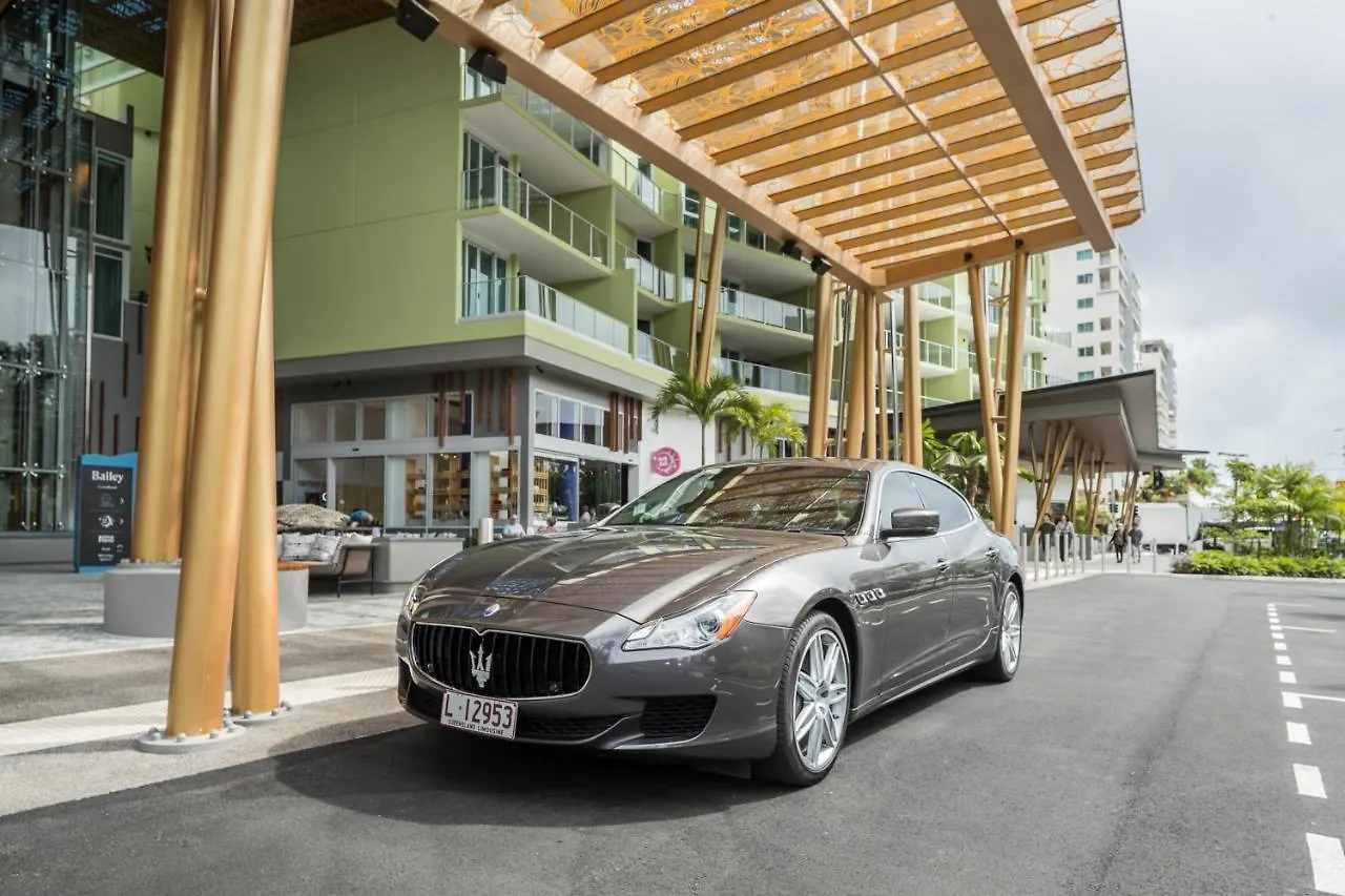 Hotel Crystalbrook Bailey Cairns 5*,